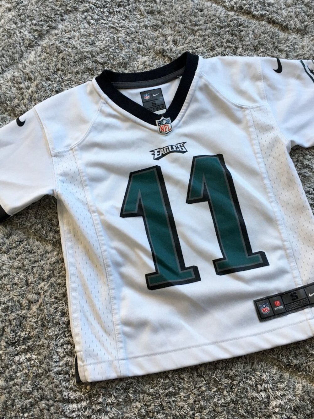 Philadelphia Eagles 11 Carson Wentz NFL On Field Jersey Youth S